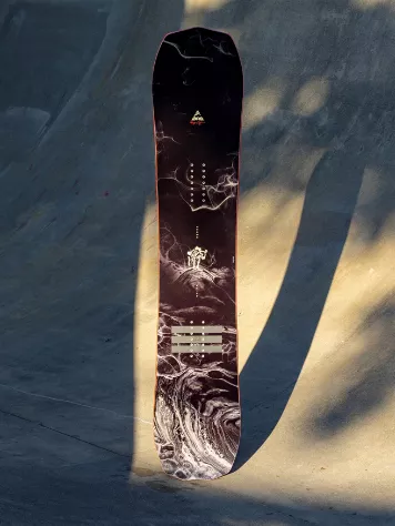 Arbor Bryan Iguchi Pro Camber 2024 Snowboard 9 Arbor Bryan Iguchi Pro Camber 2024 Snowboard - Image 7