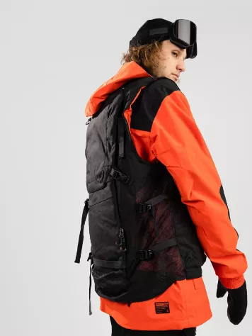 Volcom Iguchi Slack Vest 10 Volcom Iguchi Slack Vest - Image 8