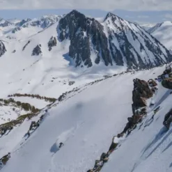 Mountain Twin Splitboard -Cheap Volcom Store MountainTwinSplitboard 2